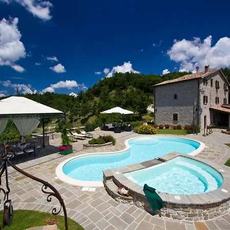 Apartment Nice In With Shared Swimming Pool