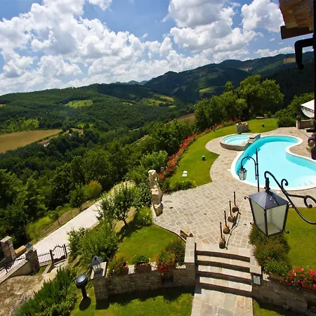 Nice In With Shared Swimming Pool Apartment