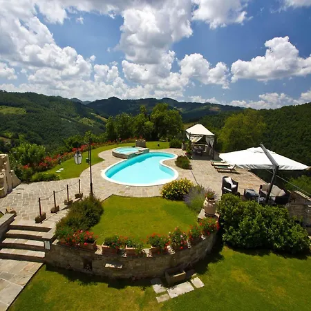 Apartment Nice In With Shared Swimming Pool Apecchio