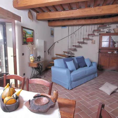 Nice In With Shared Swimming Pool Apartment *