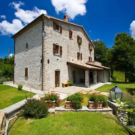 Nice In With Shared Swimming Pool Apartment Apecchio